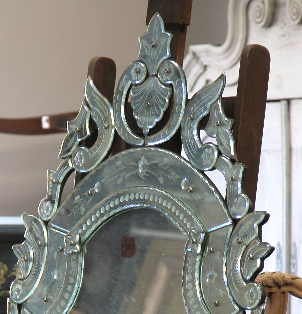 Early 20th Century Venetian mirror - Image 4
