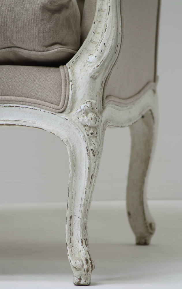 Pair of 19th Century French bergeres chairs with carved detail muted linen reupholstery - Image 3