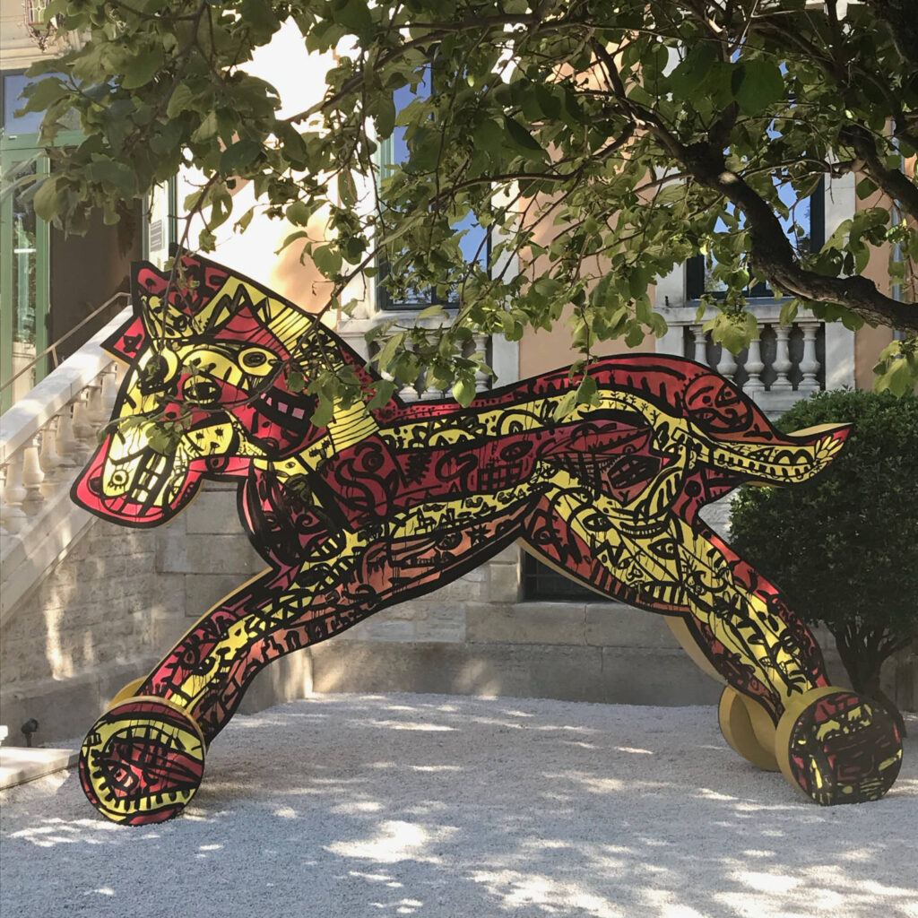 lantiques blog detailing the antiques trail and culture in France